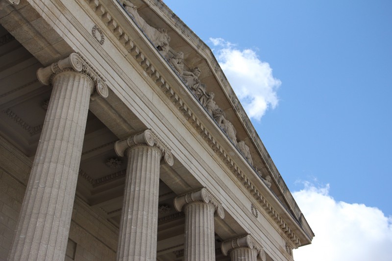 Outside of Manitoba Legislative building